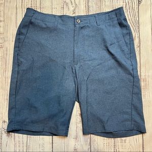 Pebble Beach Dry-Luxe Performance Shorts. Size 34.